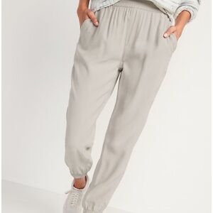 High waisted twill jogger pants